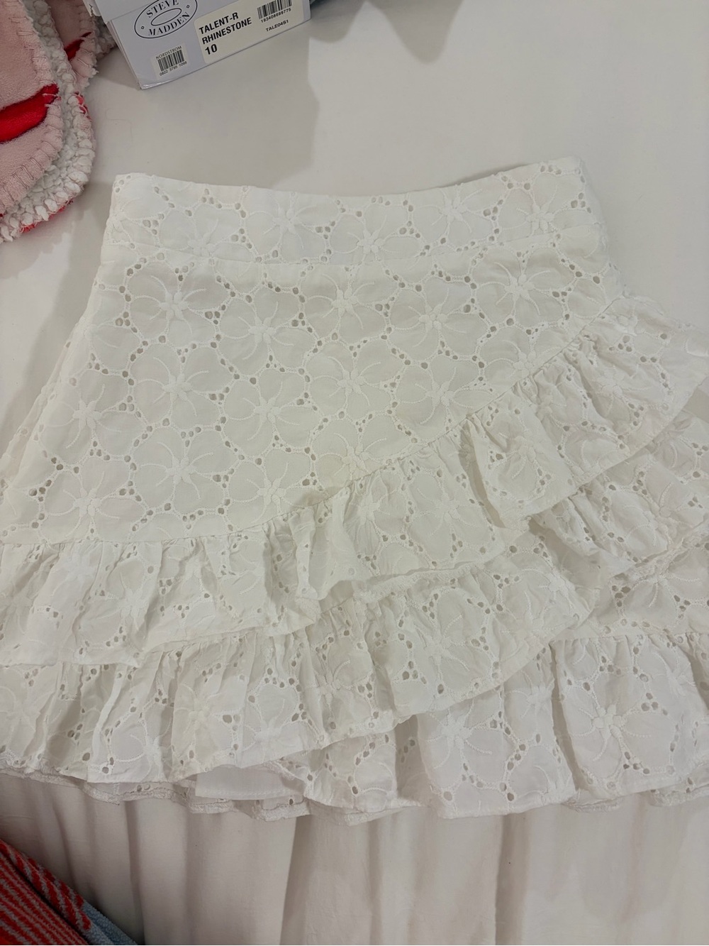 White Eyelet Ruffle Mini Skirt - Picture 1 of 4